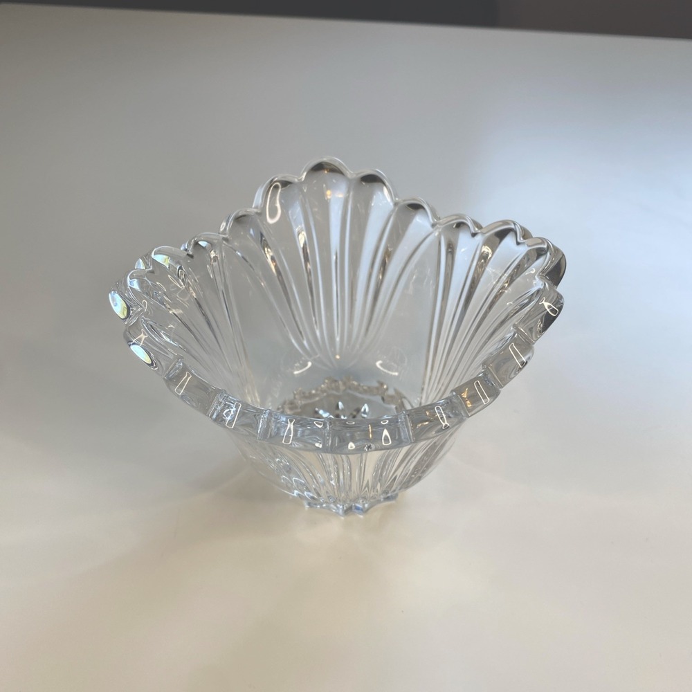 Oneida Crystal Bowl 3 Inches Tall Vintage
